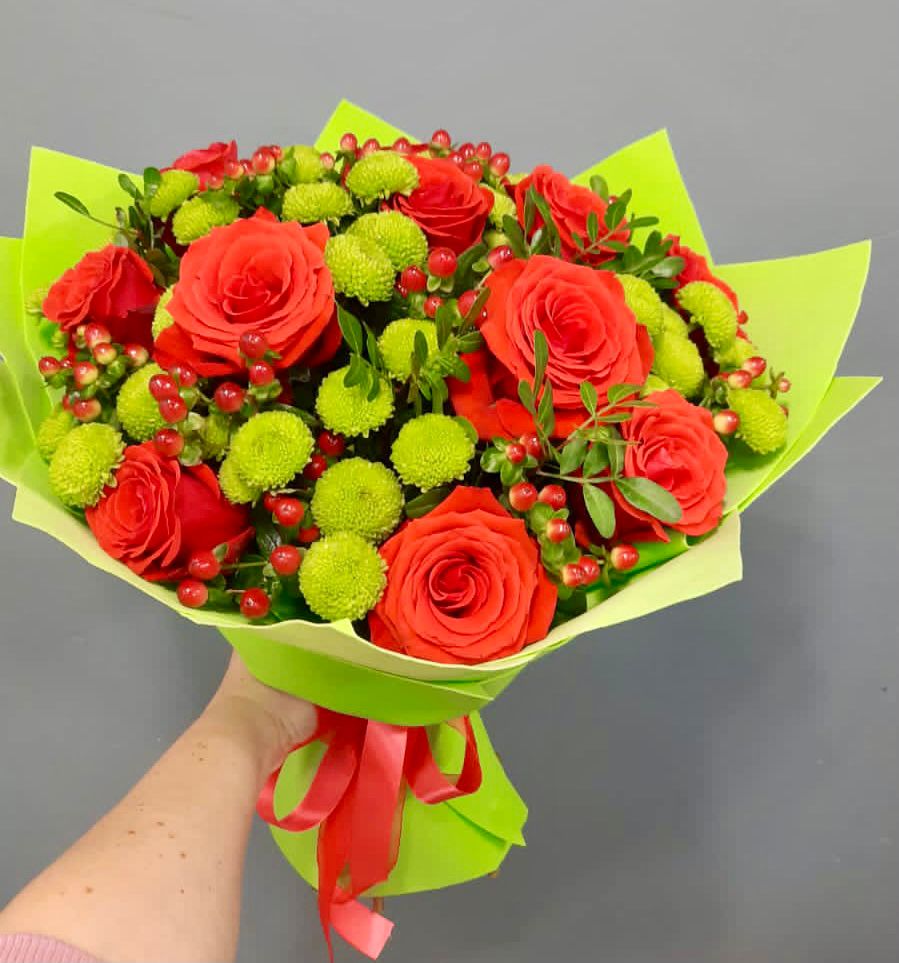 Букет цветов из: Хризантемы и Розы в Таврово