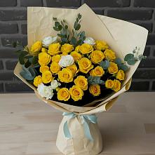 Букет цветов из:  Розы в Таврово