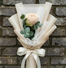Букет цветов из:  Розы в Таврово