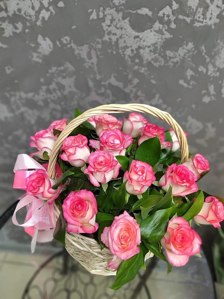 Цветочная композиция из Розы в корзине в Таврово
