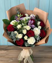 Букет цветов из:  Розы и Альстромерии в Таврово