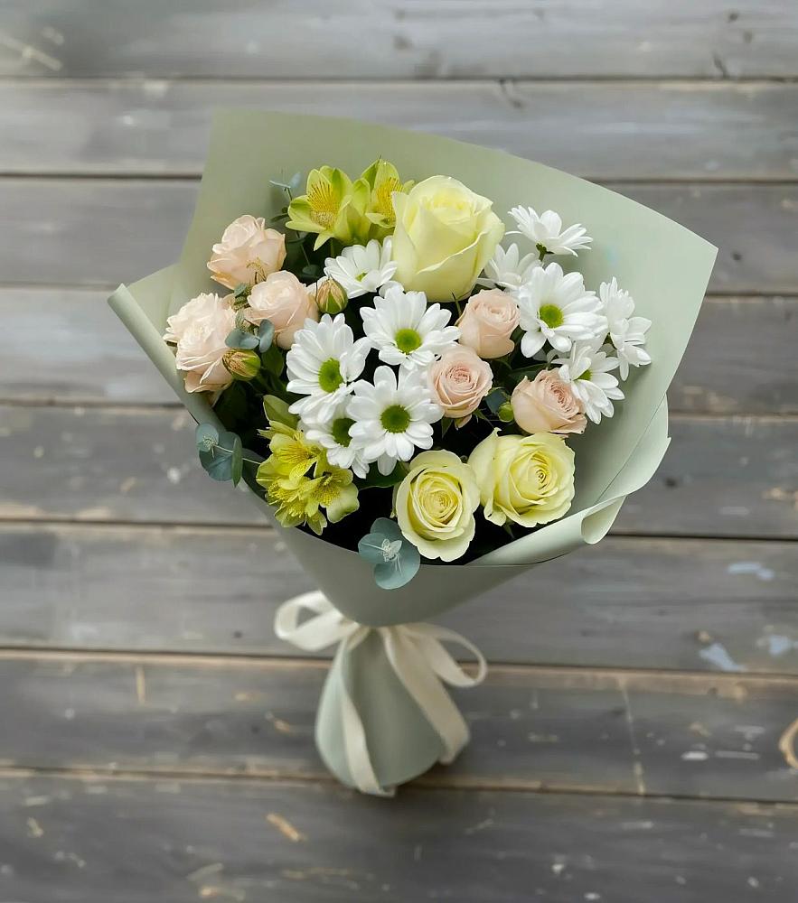 Букет цветов из: Альстромерии, Розы и Хризантемы в Таврово