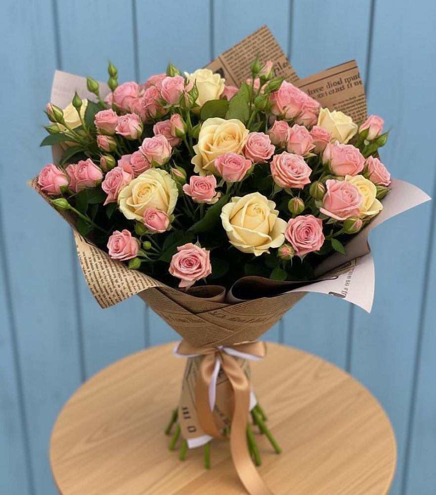 Букет цветов из: Розы в Таврово