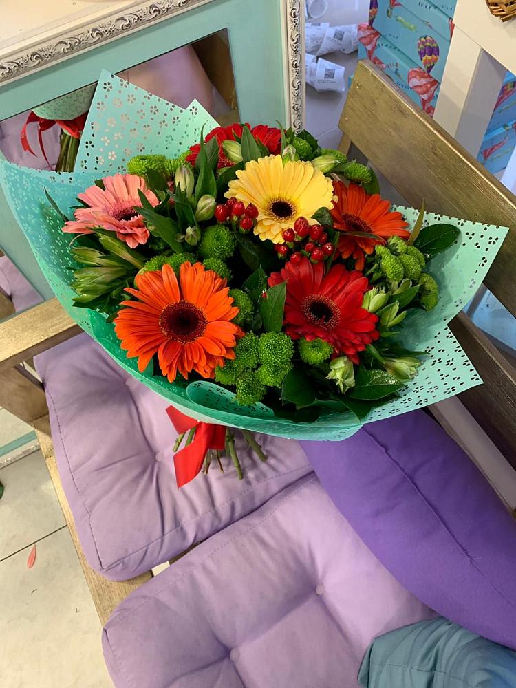 Букет цветов из: Герберы, Хризантемы и Альстромерии в Таврово