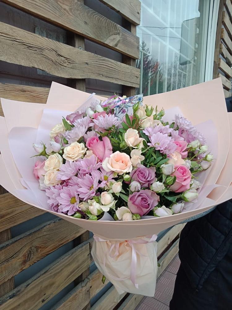 Букет цветов из: Розы и Хризантемы в Таврово