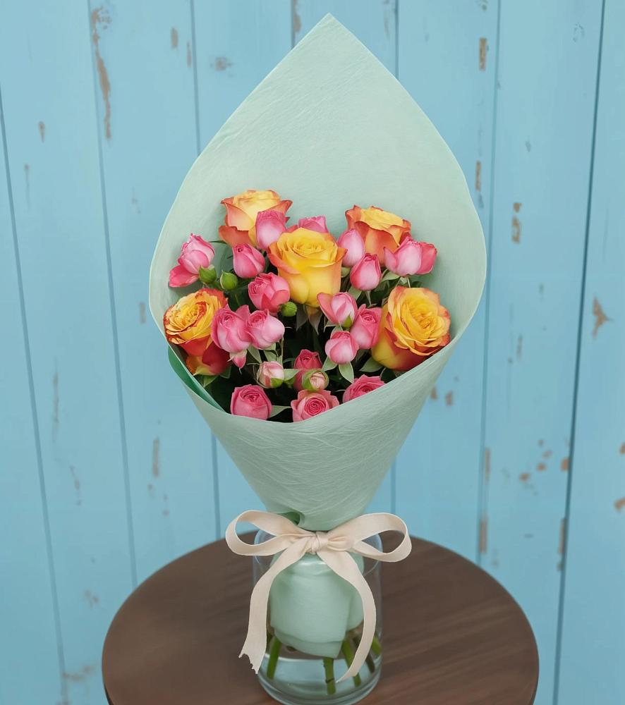 Букет цветов из: Розы в Таврово