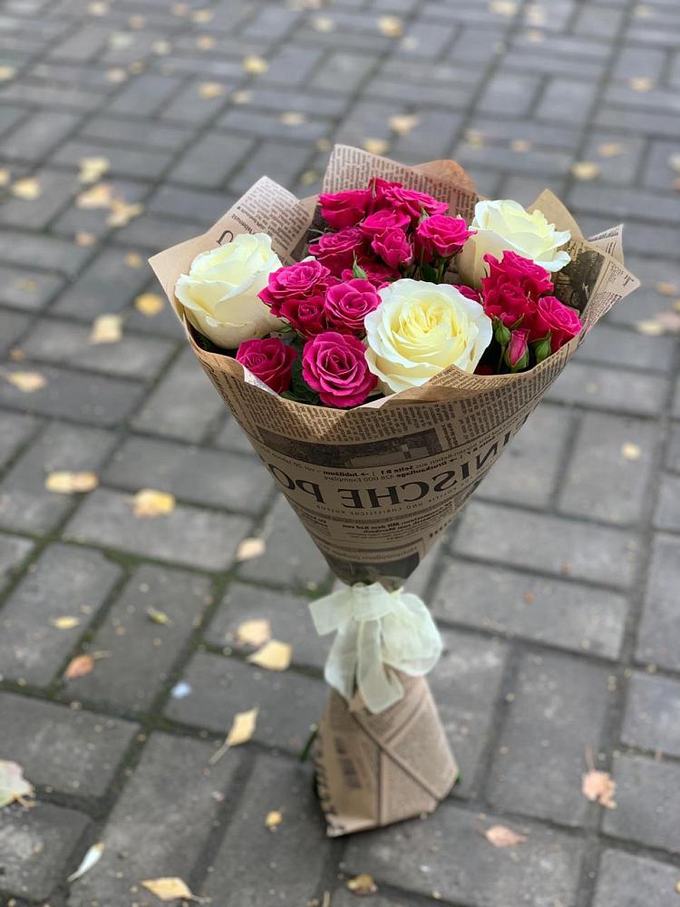 Букет цветов из: Розы в Таврово