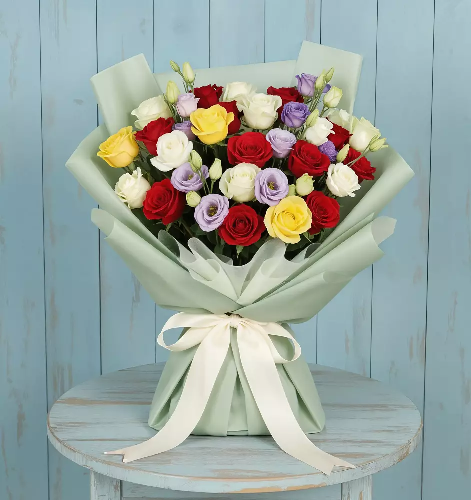 Букет цветов из: Розы в Таврово