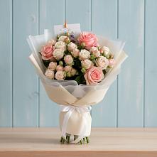 Букет цветов из:  Розы в Таврово
