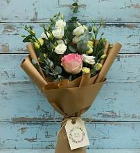 Букет цветов из:  Розы и Лизиантусы #REPLACE_PRED# Таврово