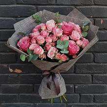 Букет цветов из:  Розы в Таврово