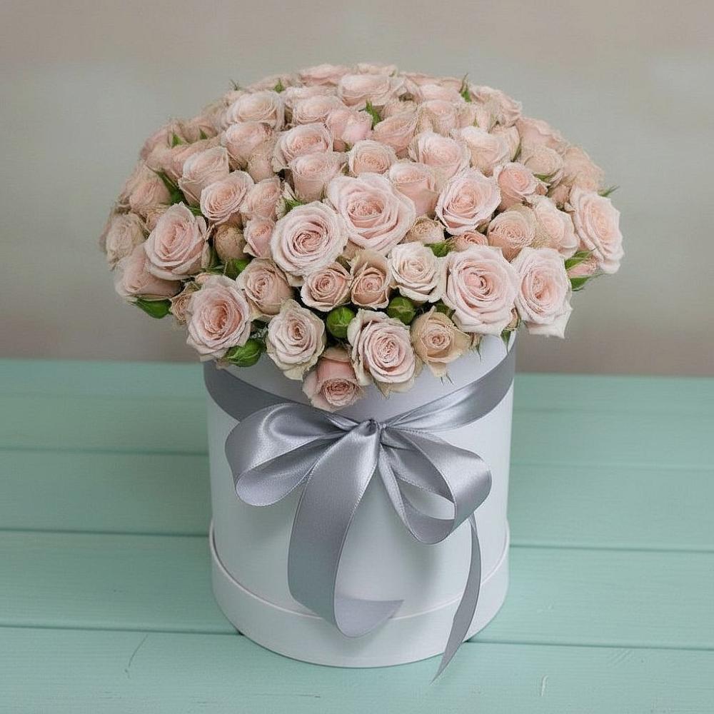 Цветочная композиция из Розы в шляпной коробке в Таврово